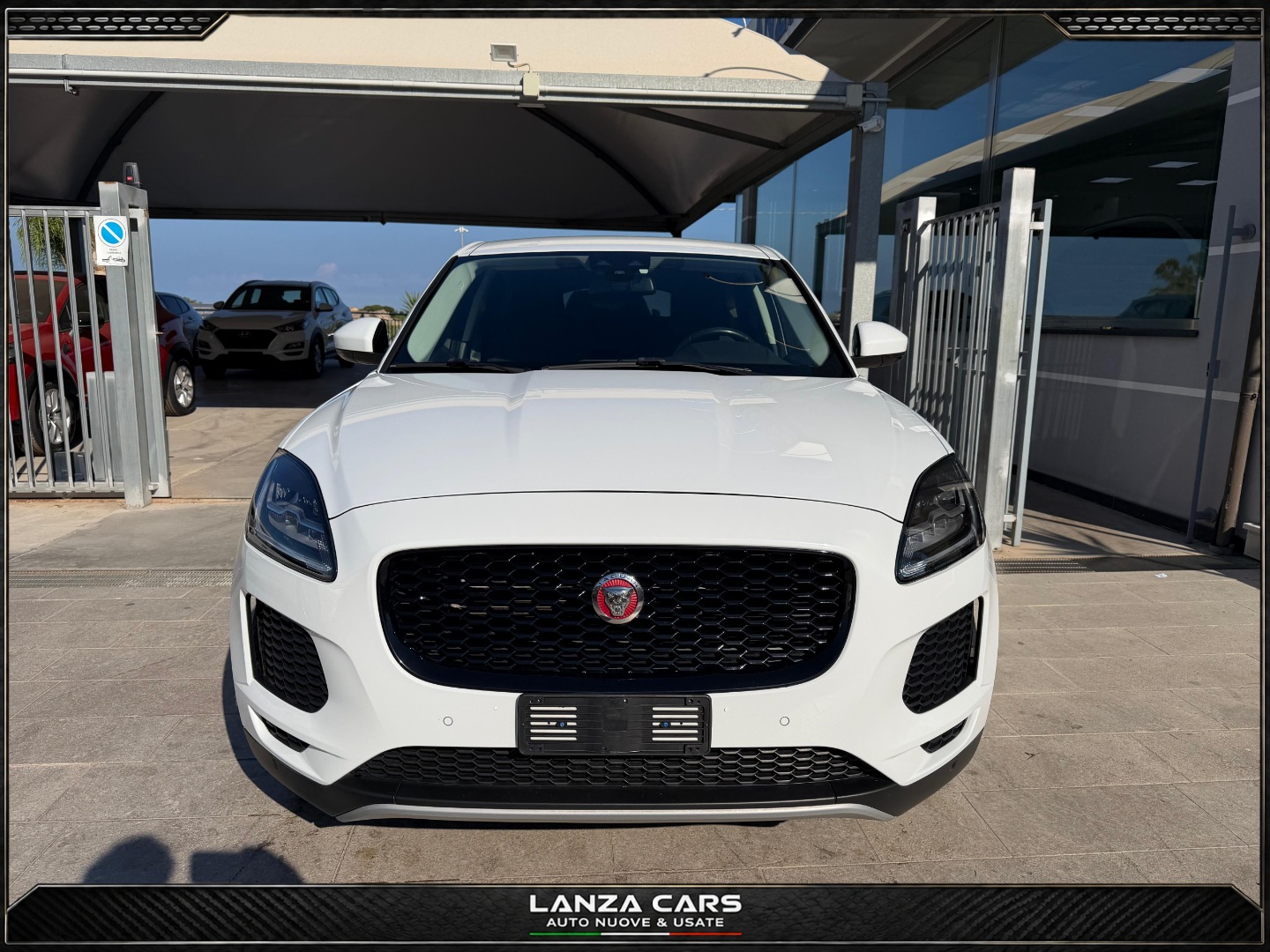 E-Pace 2.0D 150CV - immagine 2