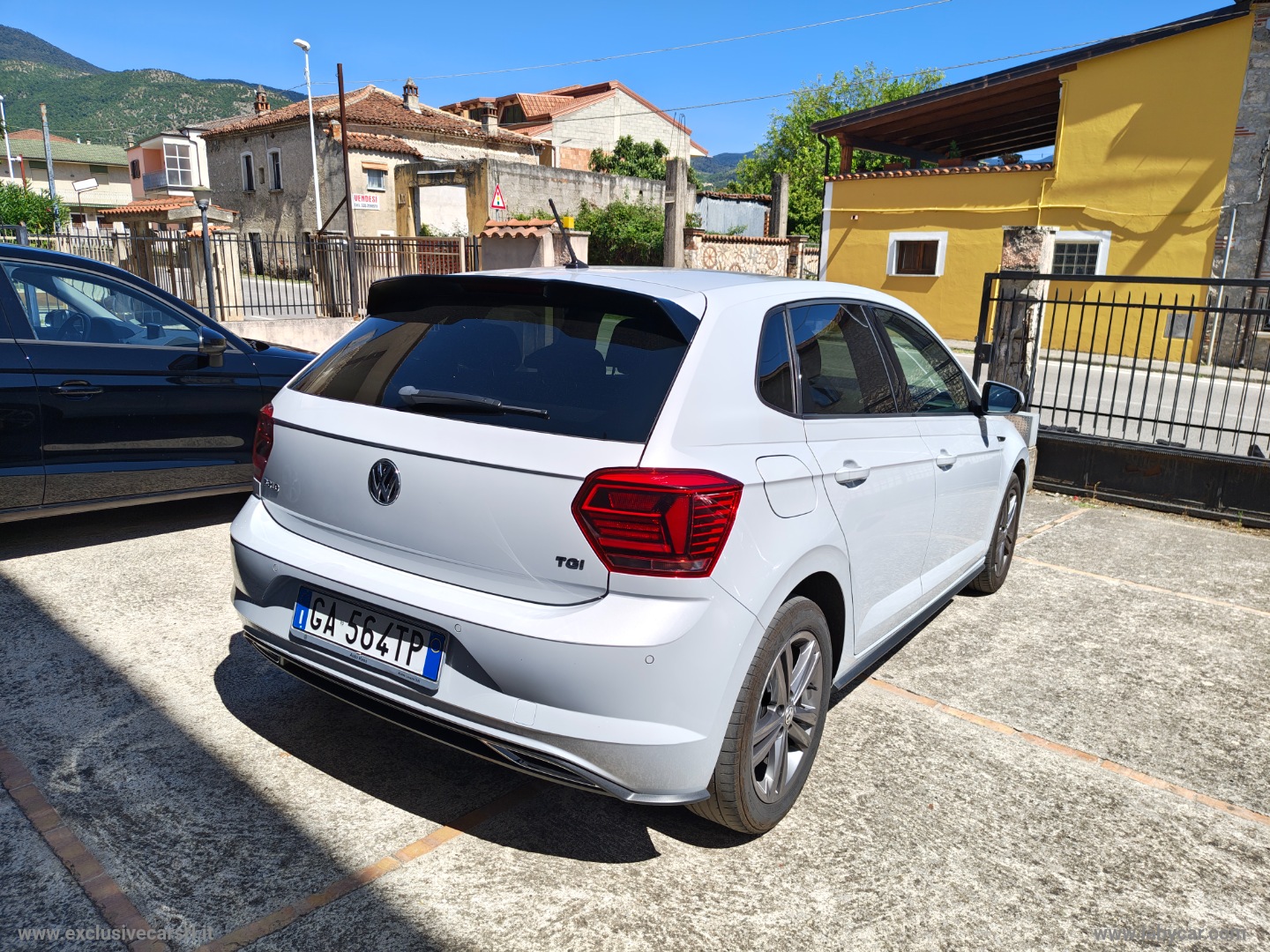 Polo 1.0 TGI 5p. R-LINE - immagine 2