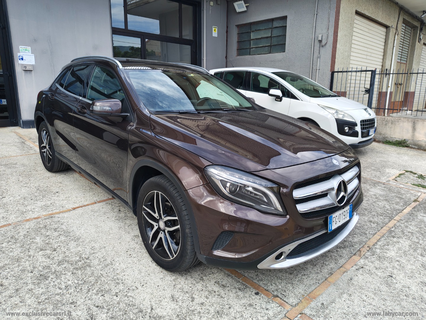 GLA 200 d Automatic 4Matic Enduro - immagine 2