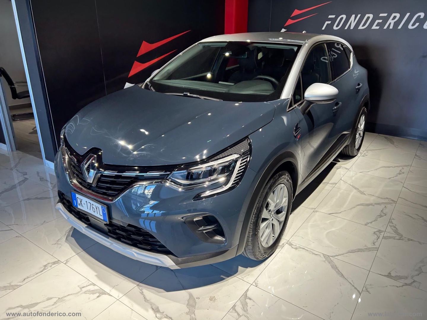 Captur TCe 12V 100 CV GPL Intens - immagine 2