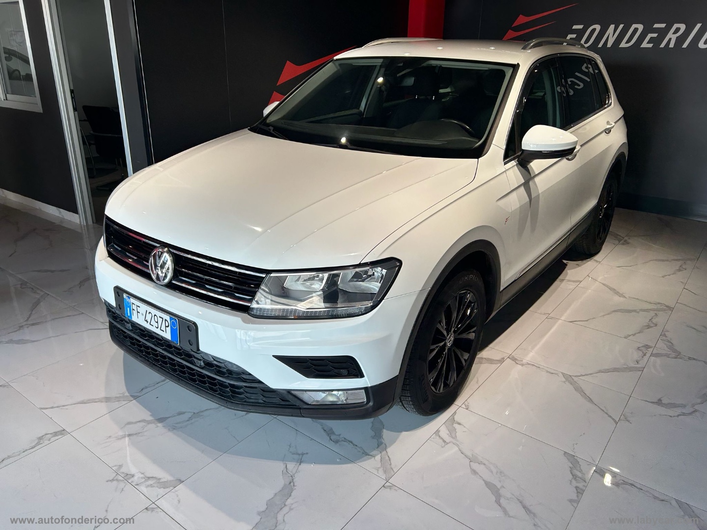 Tiguan 1.6 TDI Style BMT - immagine 2