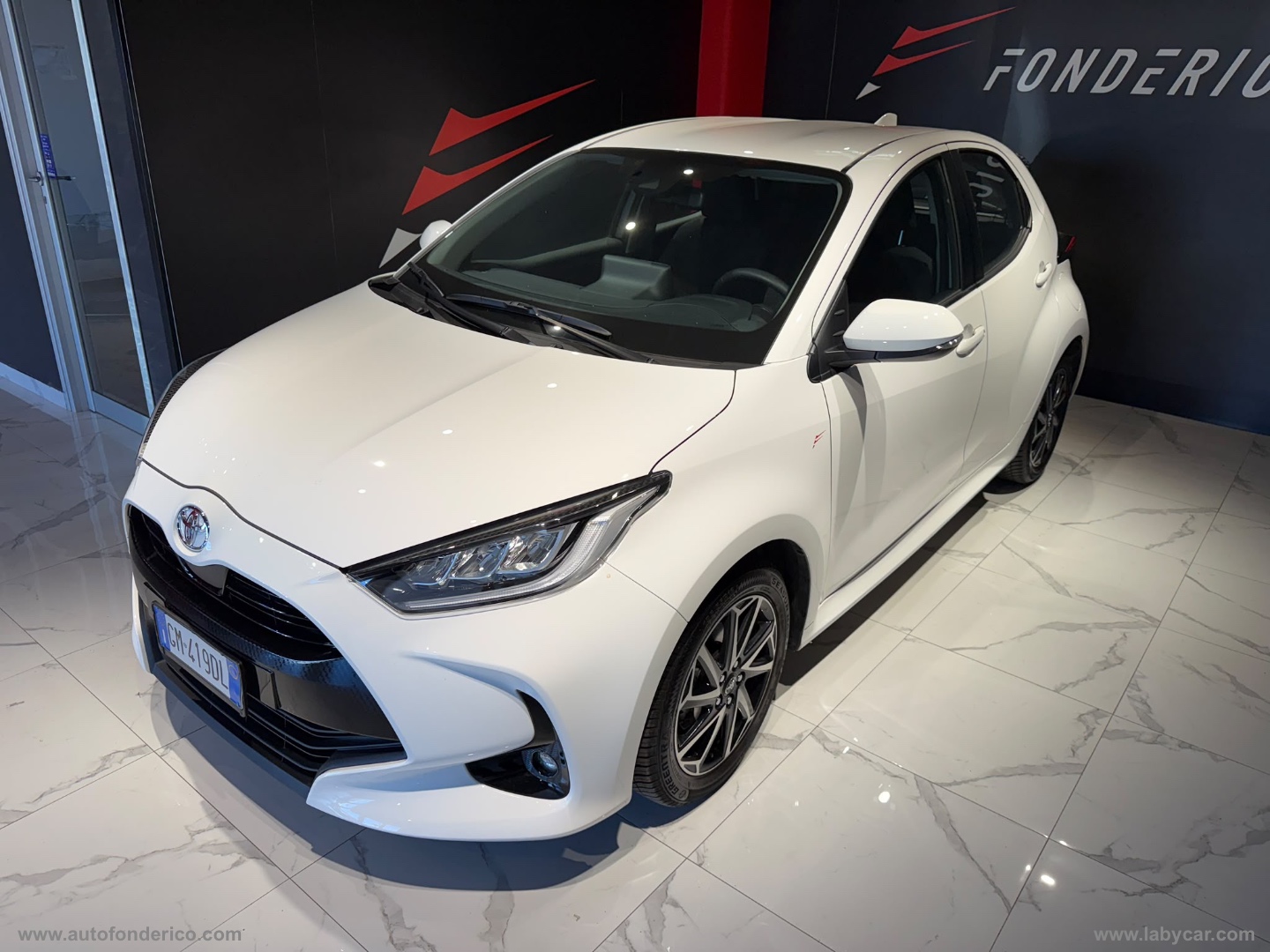 Yaris 1.0 5p. Active - immagine 2