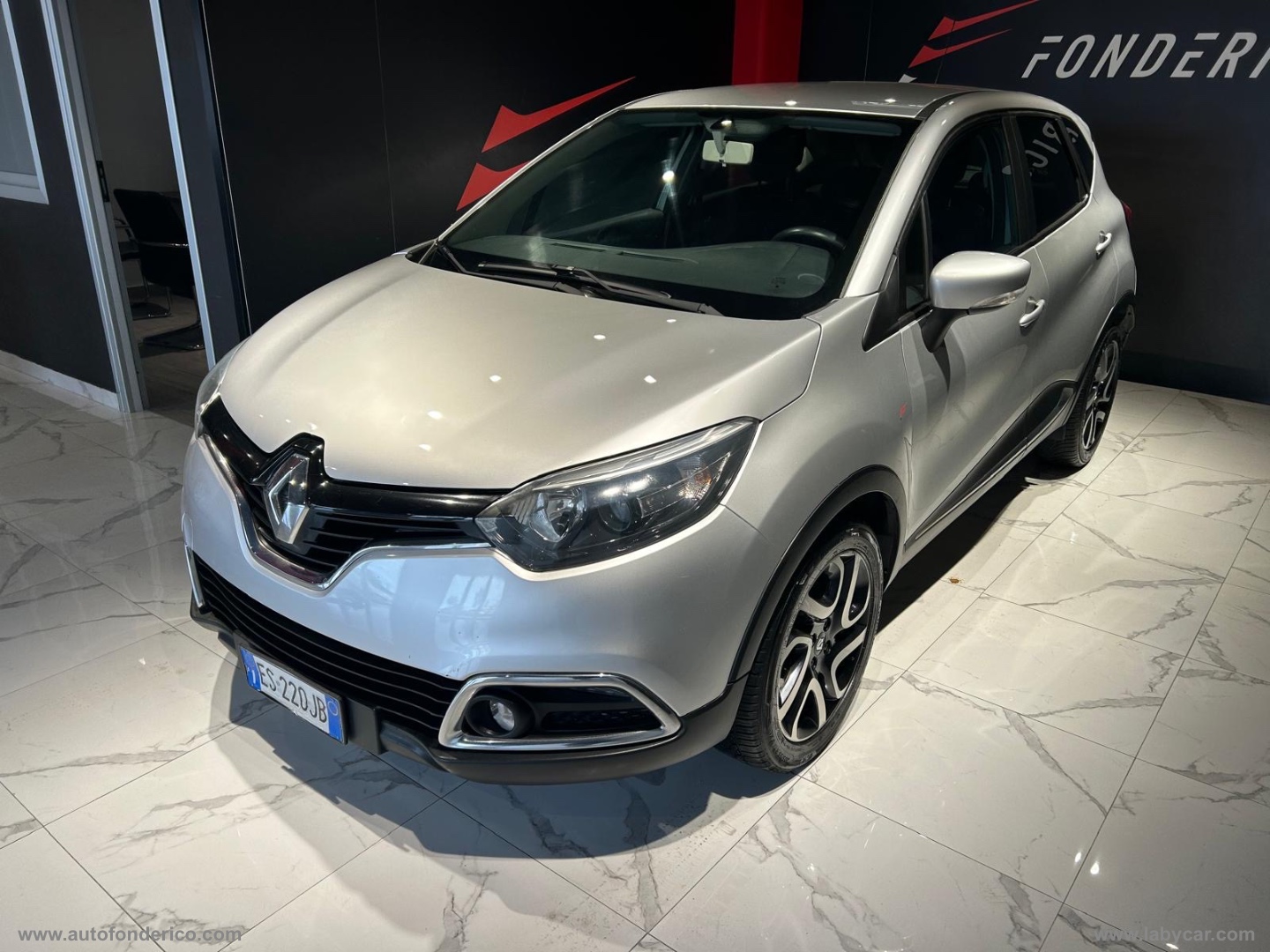 Captur 1.5 dCi 8V 90 CV S&S Ener. R-Link - immagine 2
