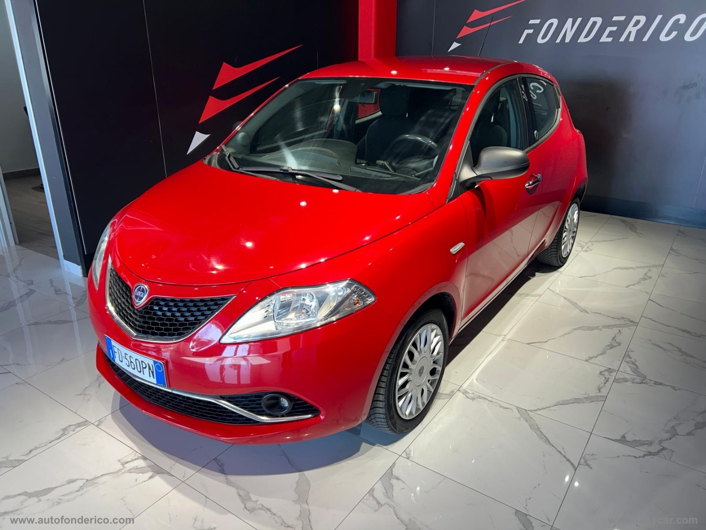 Ypsilon 1.2 69 CV 5p. GPL Ecochic Gold - immagine 2
