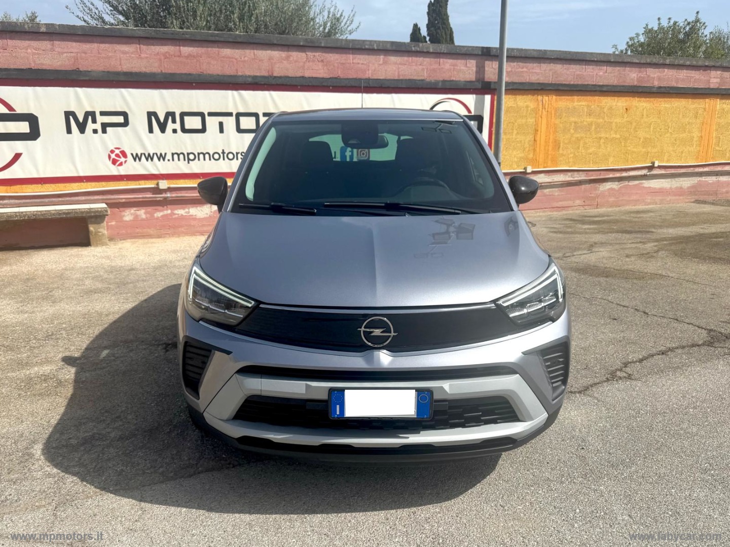 CROSSLAND ELEGANCE 1.5 D 110CV S&S - immagine 2
