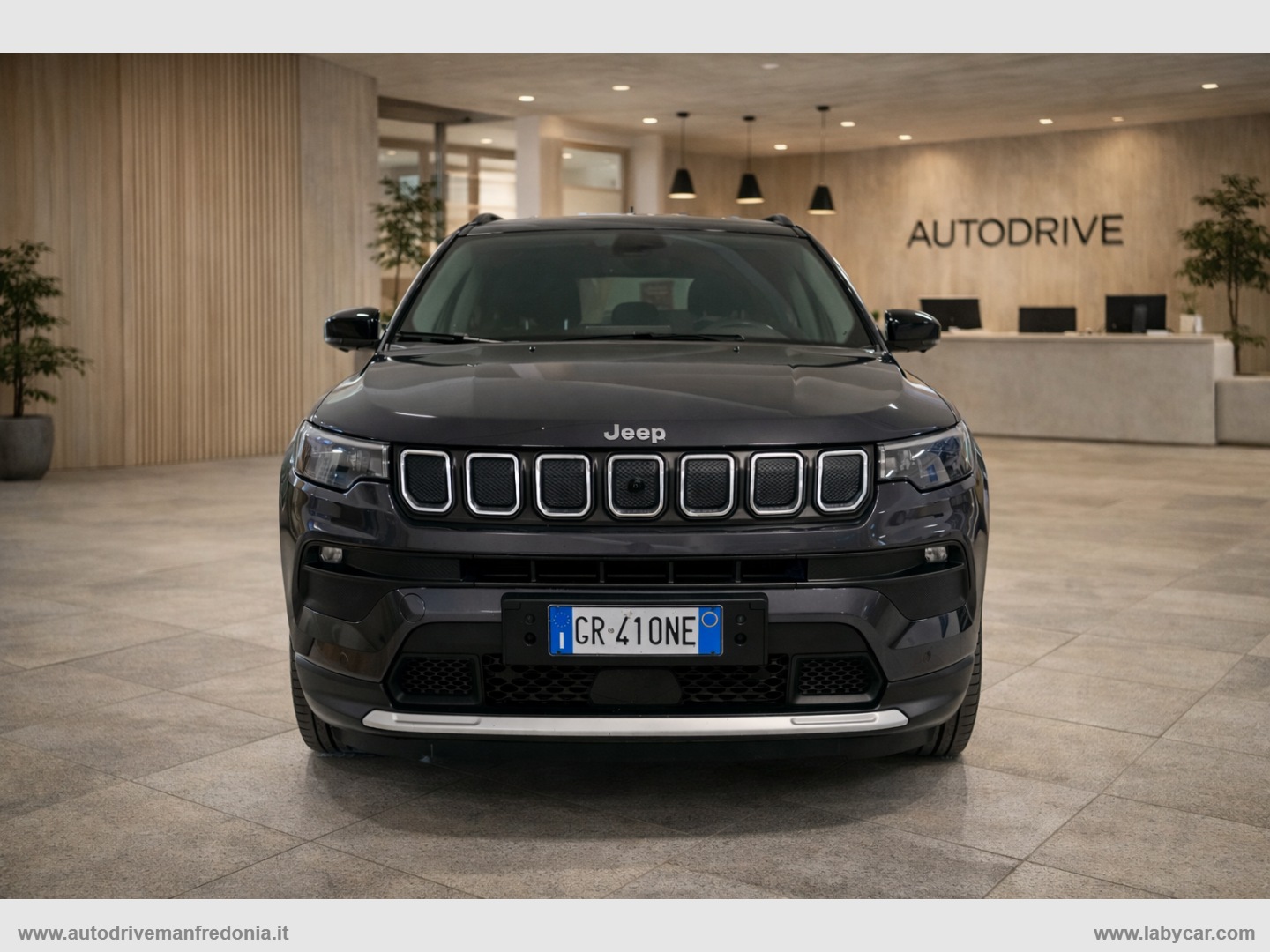 Compass 1.6 Mjt II 2WD Limited - immagine 2