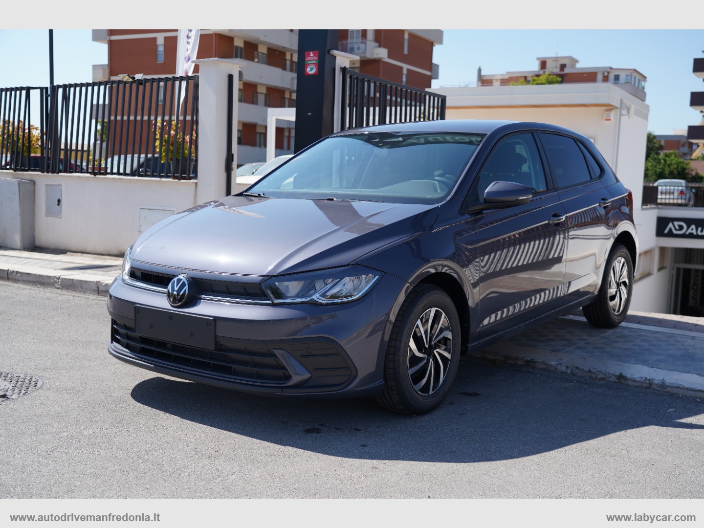 Polo 1.0 Young - immagine 2