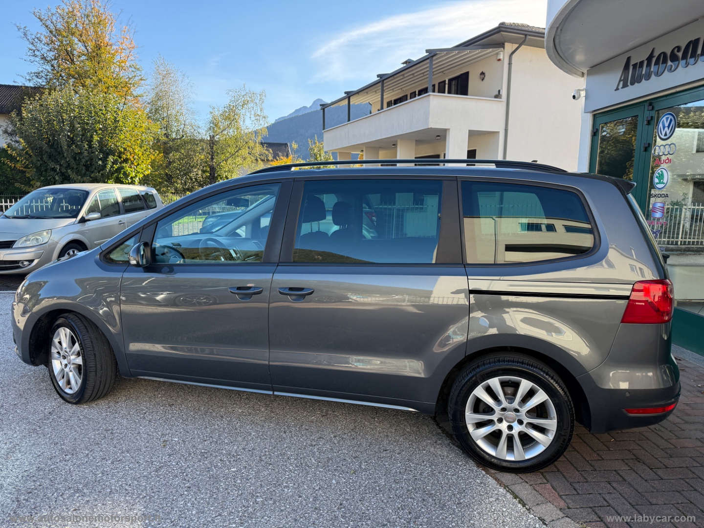 Alhambra 2.0 TDI CR DSG Style 7 POSTI - immagine 2