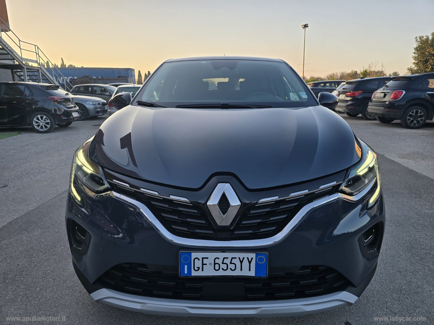Captur Pl.-in Hybr. E-Tech 160 Init.Par. - immagine 2