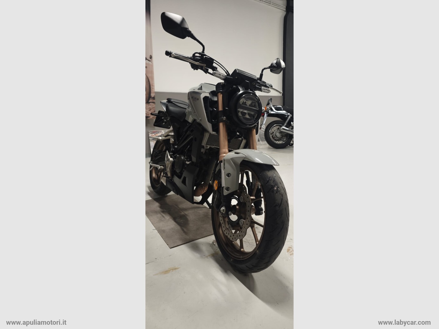 CB 125 R - immagine 2