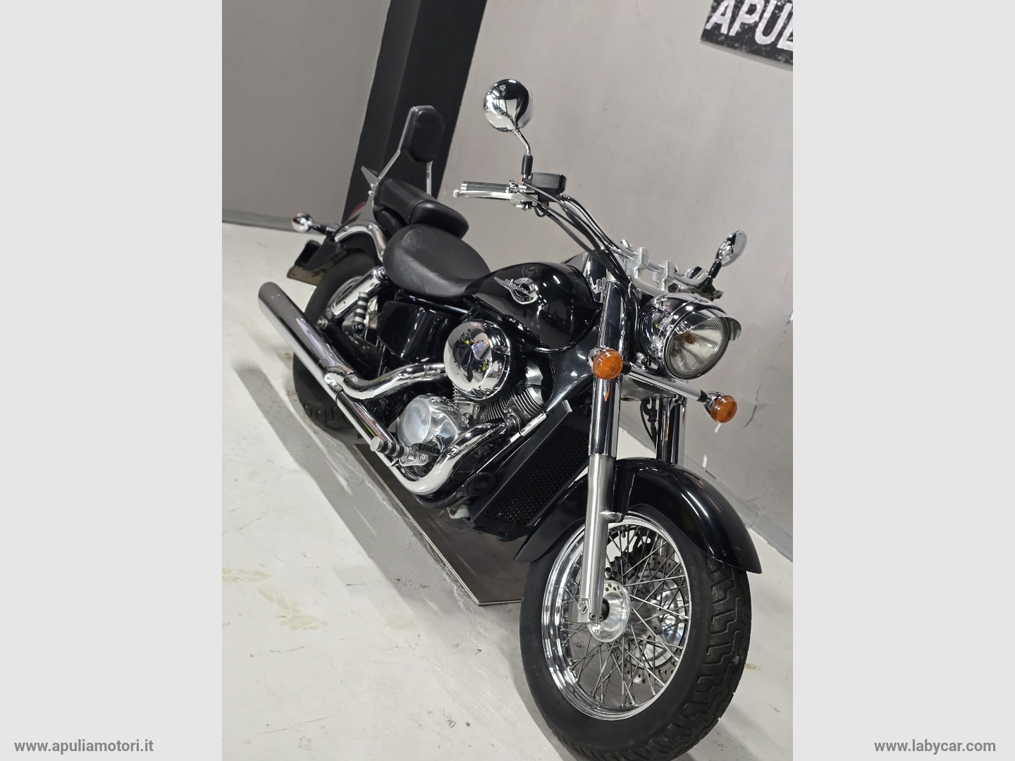 SHADOW 750 - immagine 2