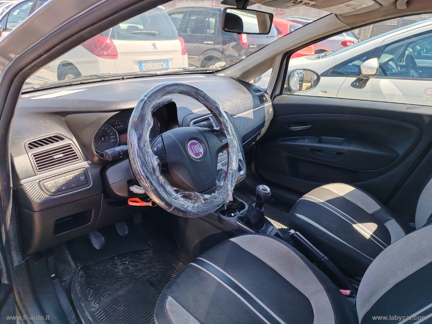 Grande Punto 1.3 MJT 75 CV 5p. Dynamic - immagine 2