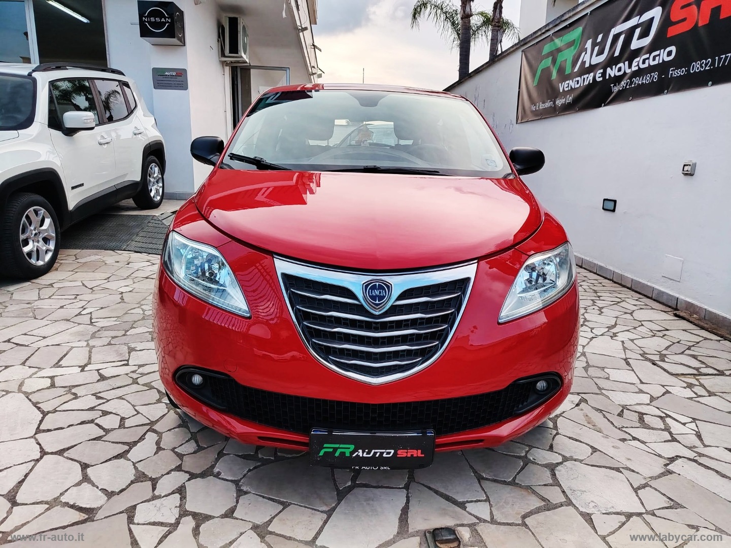 Ypsilon 1.2 69 CV 5p. GPL Ecochic Gold - immagine 2