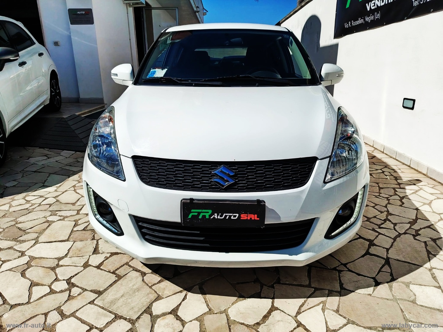 Swift 1.2 VVT 4WD 5p. B-Top Start&Stop - immagine 2