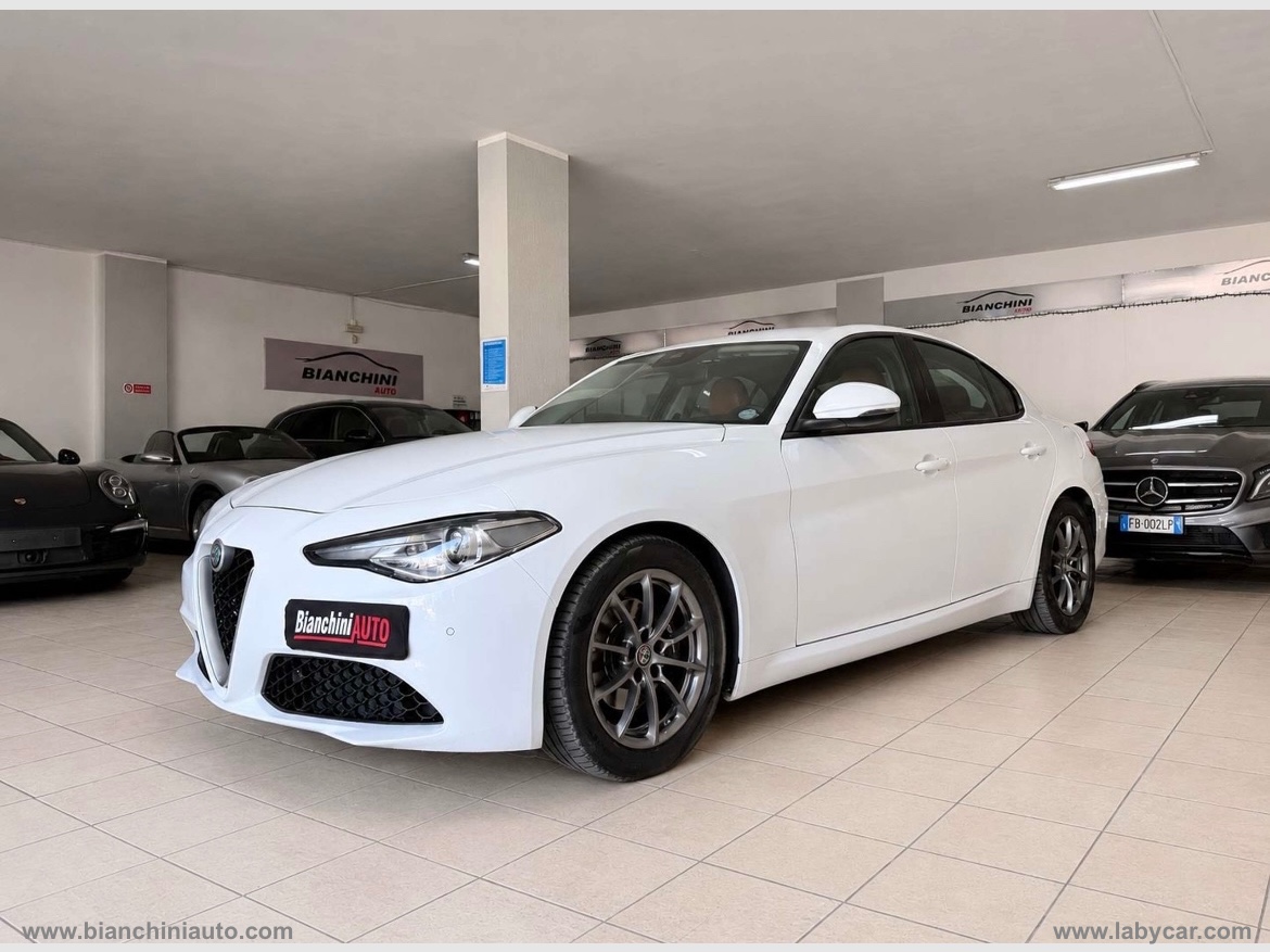 Giulia 2.2 TD 180 CV AT8 Bus.Sp.Laun.Ed. - immagine 2