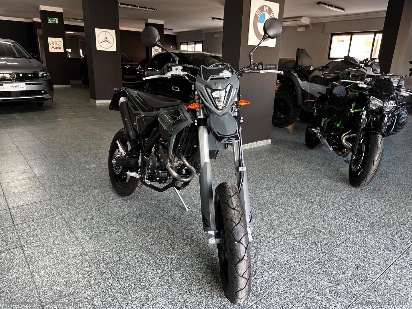 RR 125 4T - immagine 2