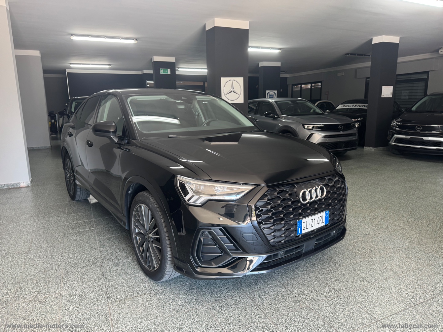 Q3 SPB 35 TDI S tronic Business Plus - immagine 2
