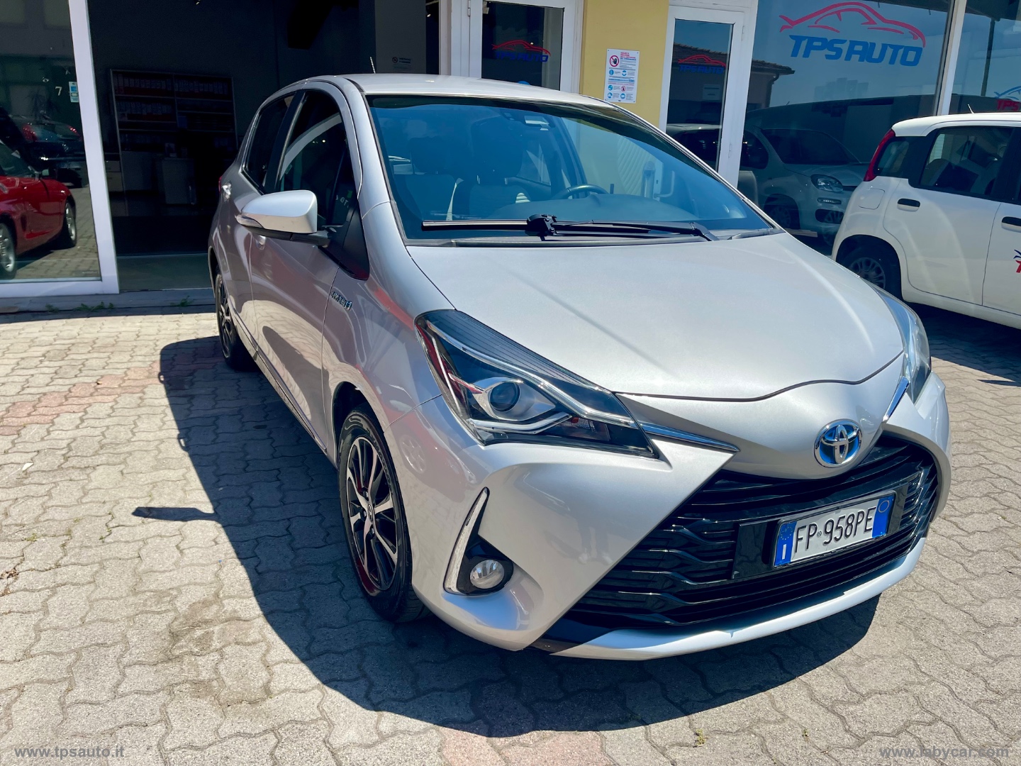 Yaris 1.5 Hybrid 5p. Active - immagine 2