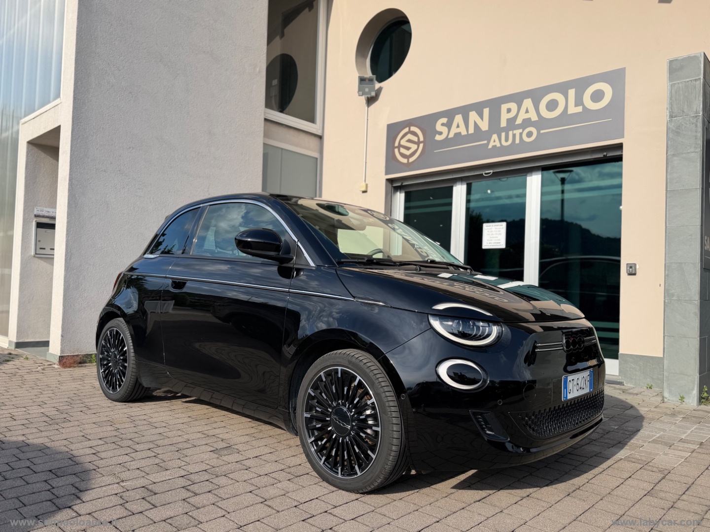 500 La Prima by Bocelli Berlina 42 kWh - immagine 2