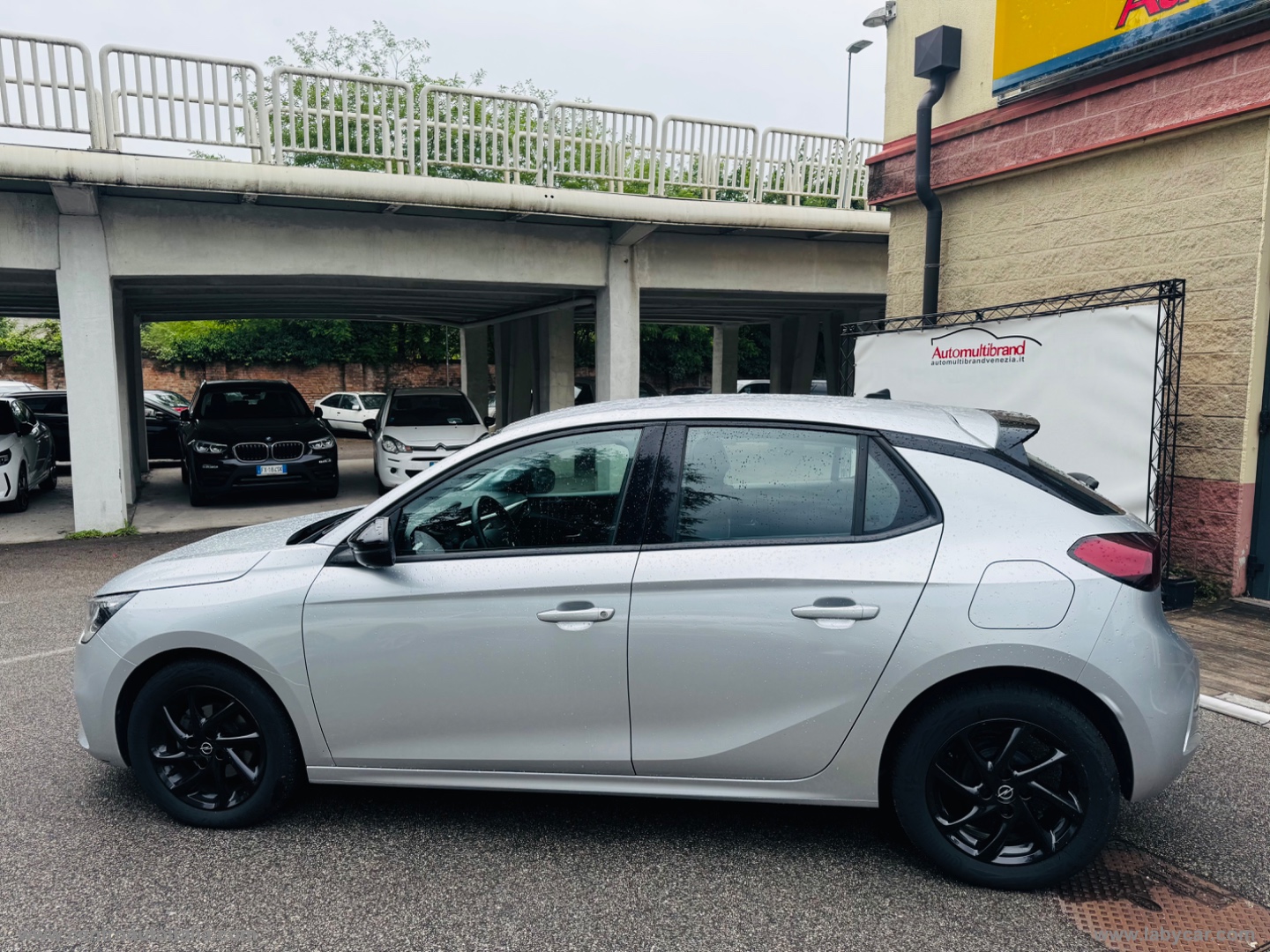Corsa 1.2 Blitz Edition - immagine 2