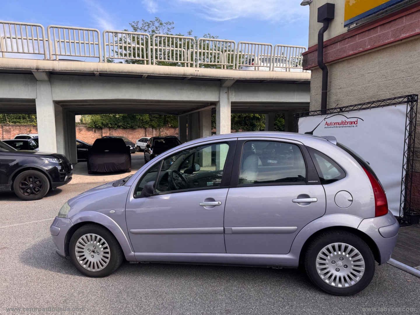 C3 1.4 HDi 70CV Exclusive - immagine 2