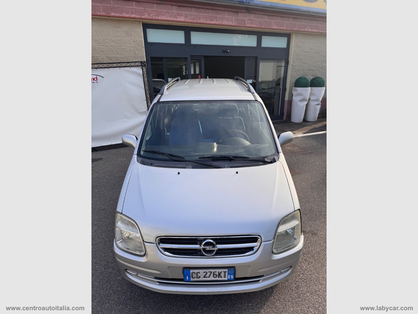 Agila 1.0 12V Comfort - immagine 2
