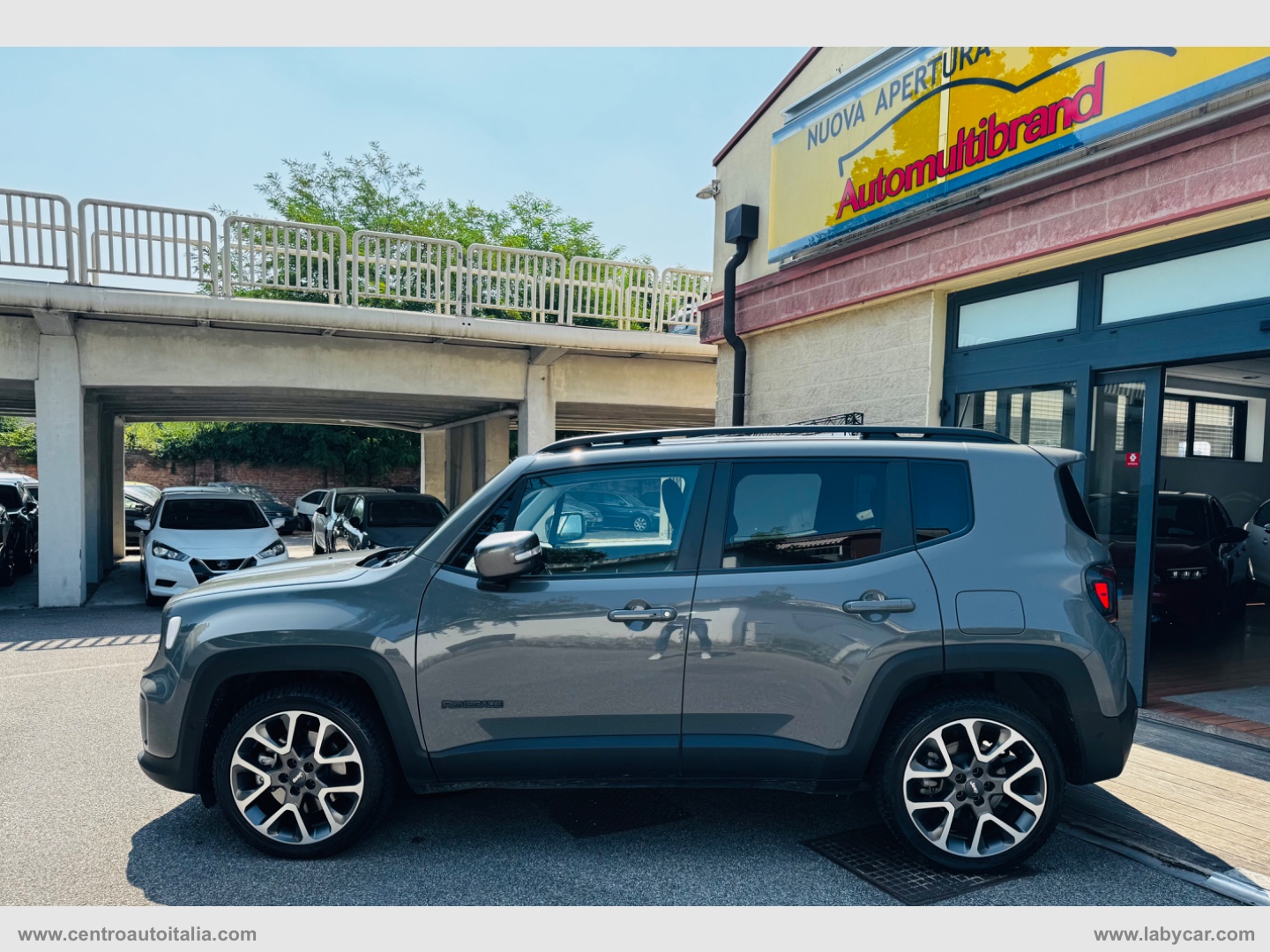 Renegade 1.3 T4 PHEV 4xe Trailhawk - immagine 2