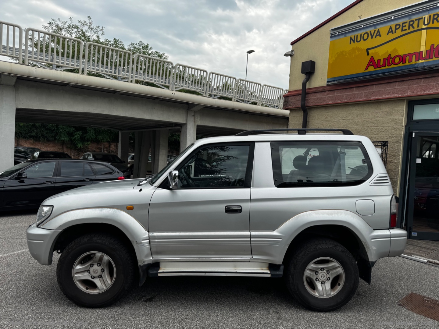 Land Cruiser 3.0 TD 3p. KZJ90 GX - immagine 2