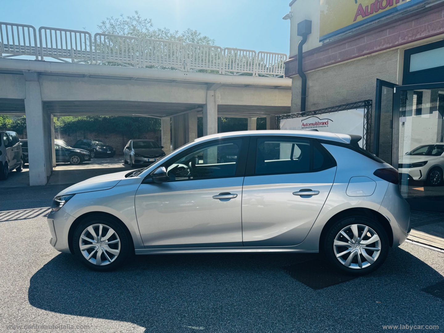Corsa 1.2 100 CV CON CATENA - immagine 2