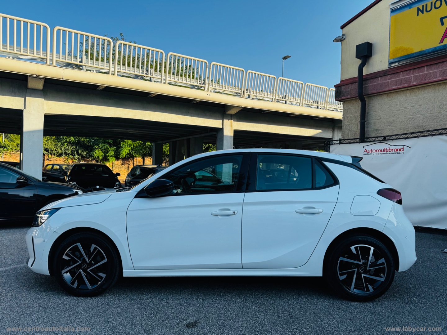 Corsa 1.2 100 CV GS LINE - immagine 2