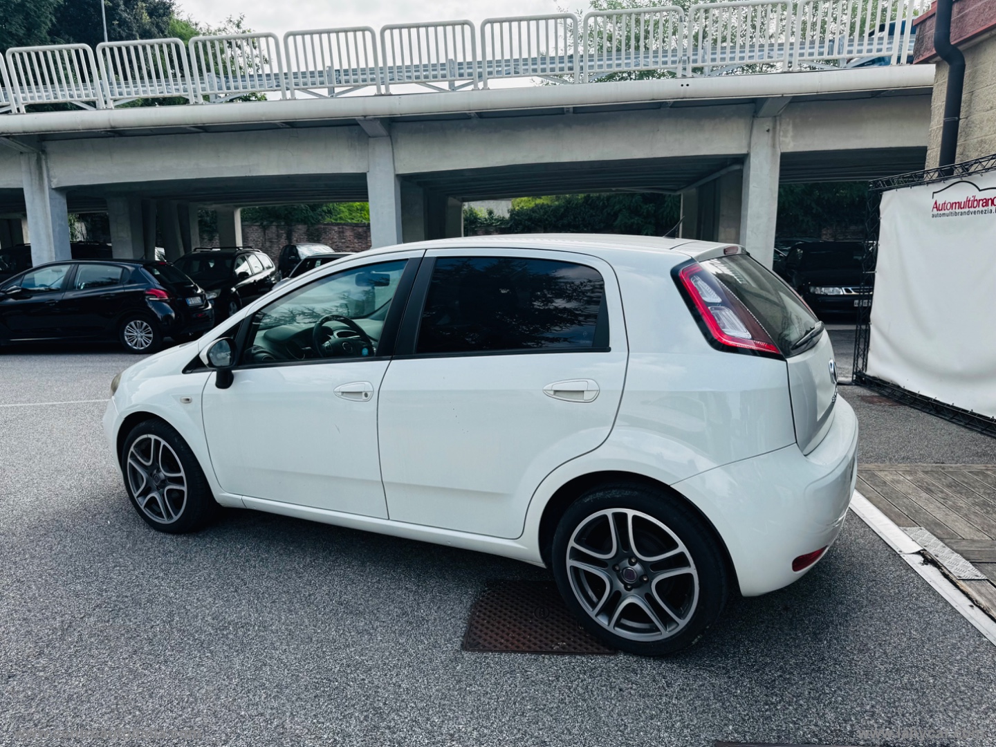 Punto Evo 1.3 Mjt 75 CV 5p. S&S Dynamic - immagine 2