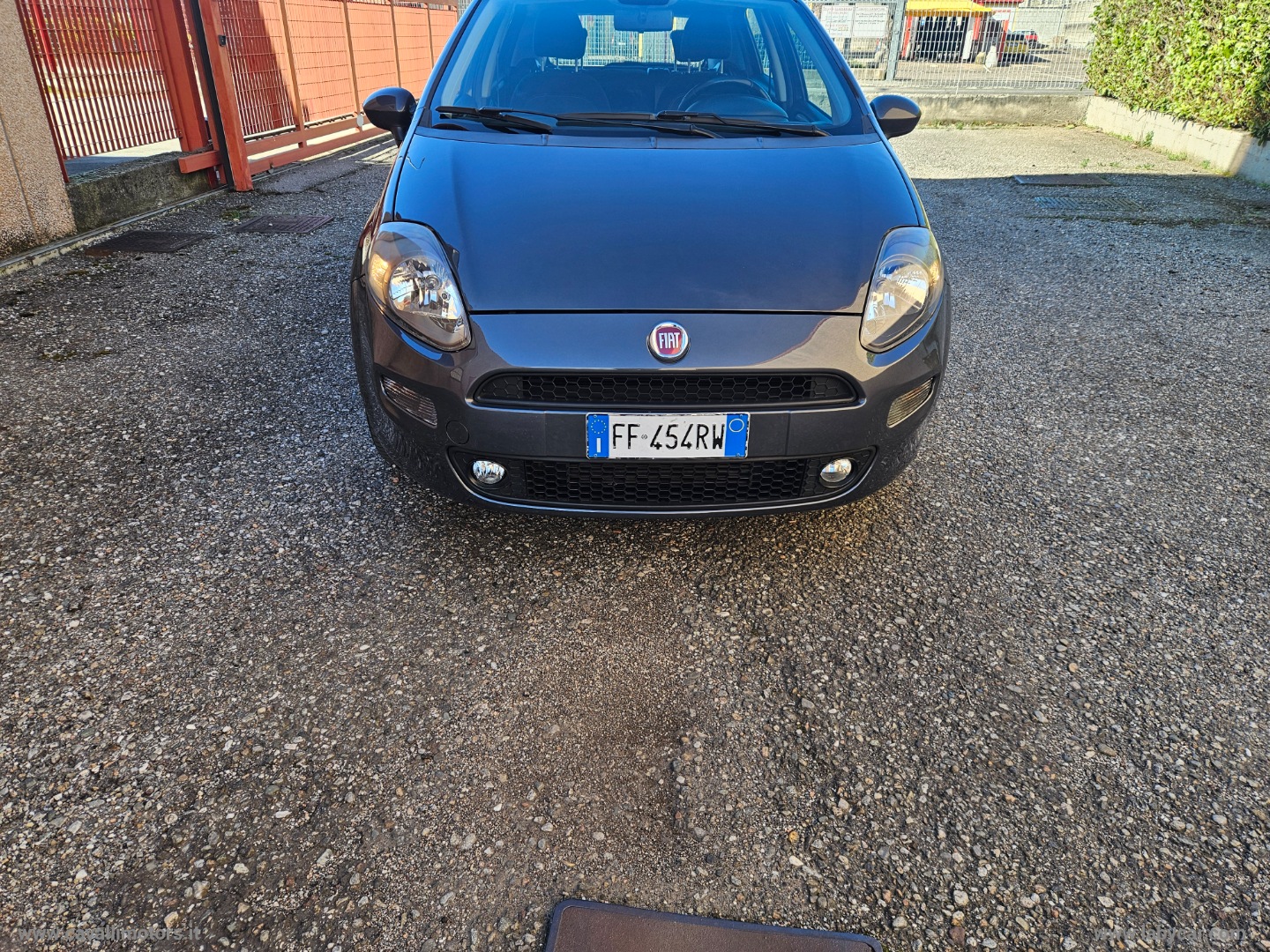Punto 1.3 MJT II S&S 95 CV 5p. Lounge - immagine 2