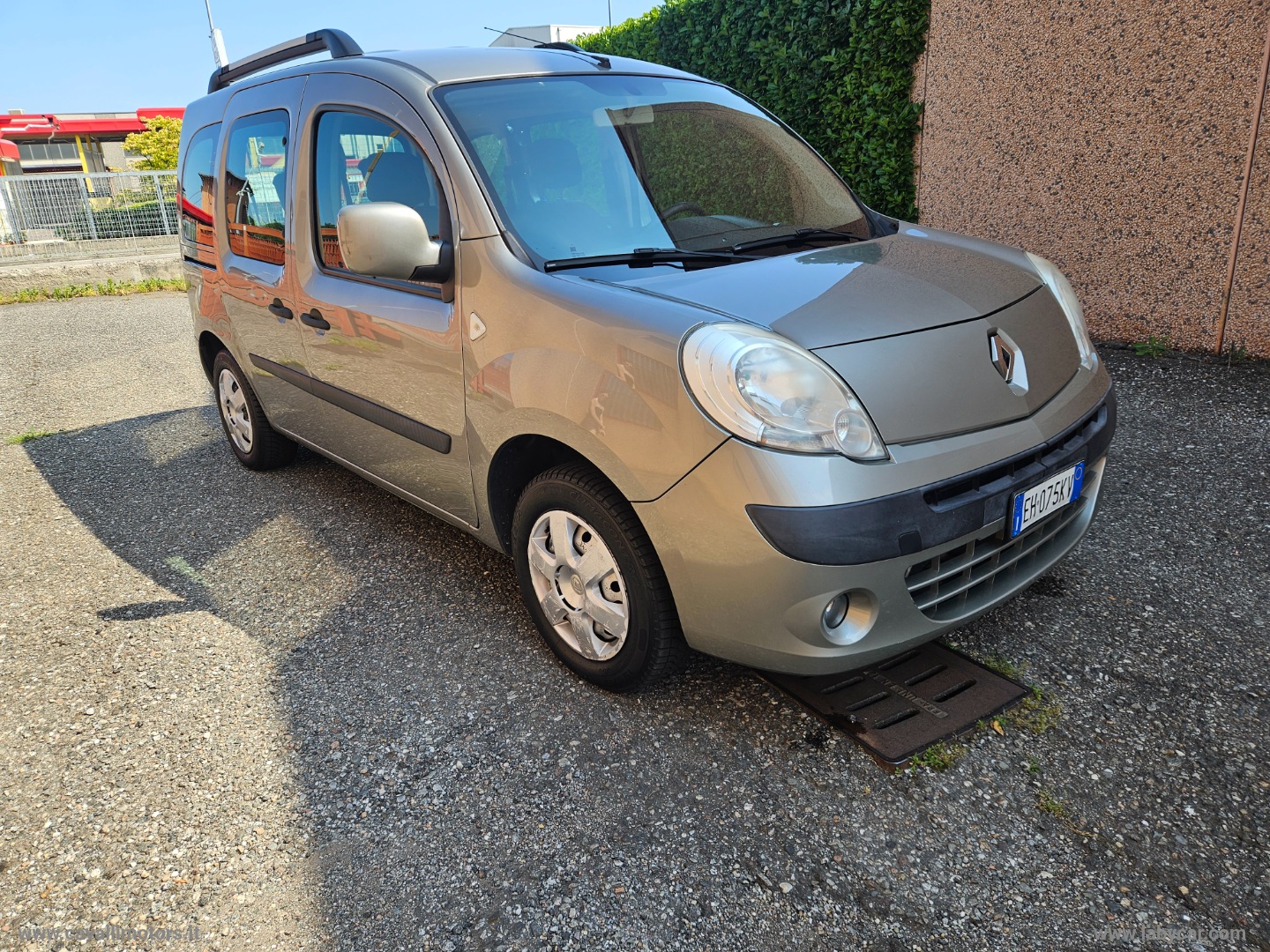 Kangoo 1.5 dCi 75 CV 5p. Attractive - immagine 2