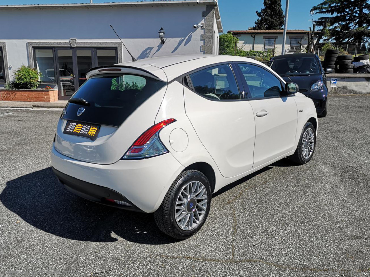 Ypsilon 1.2 69 CV 5p. Elle RATE AUTO MOTO SCOOTER - immagine 2