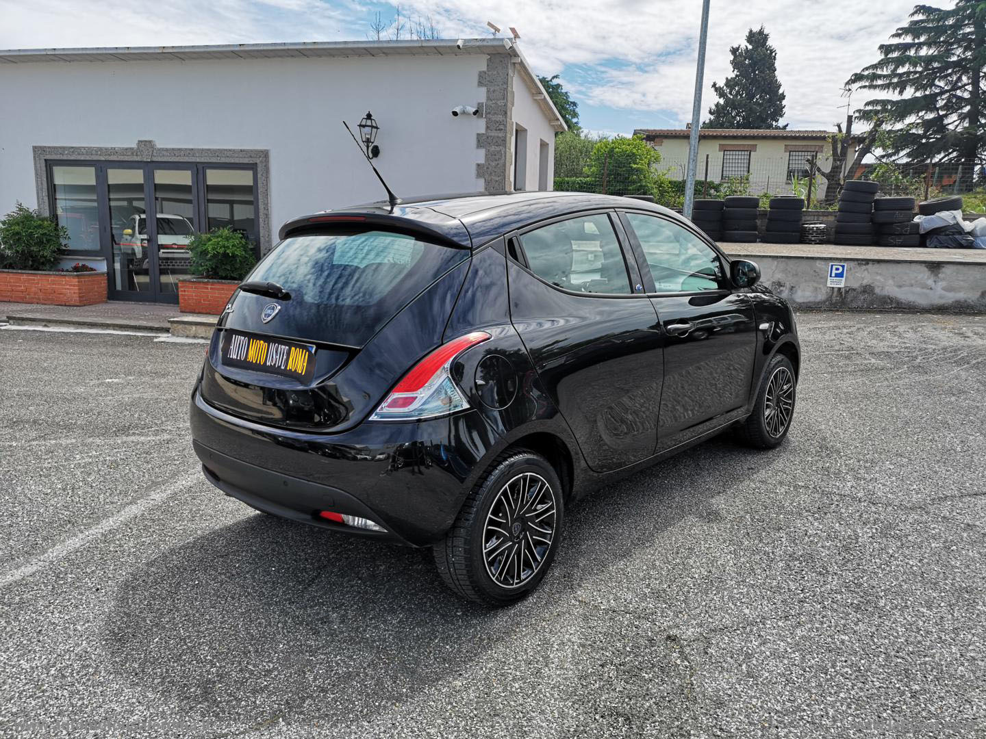 Ypsilon 1.2 69 CV 5p. GPL Ecochic Gold PROMO WEB - immagine 2