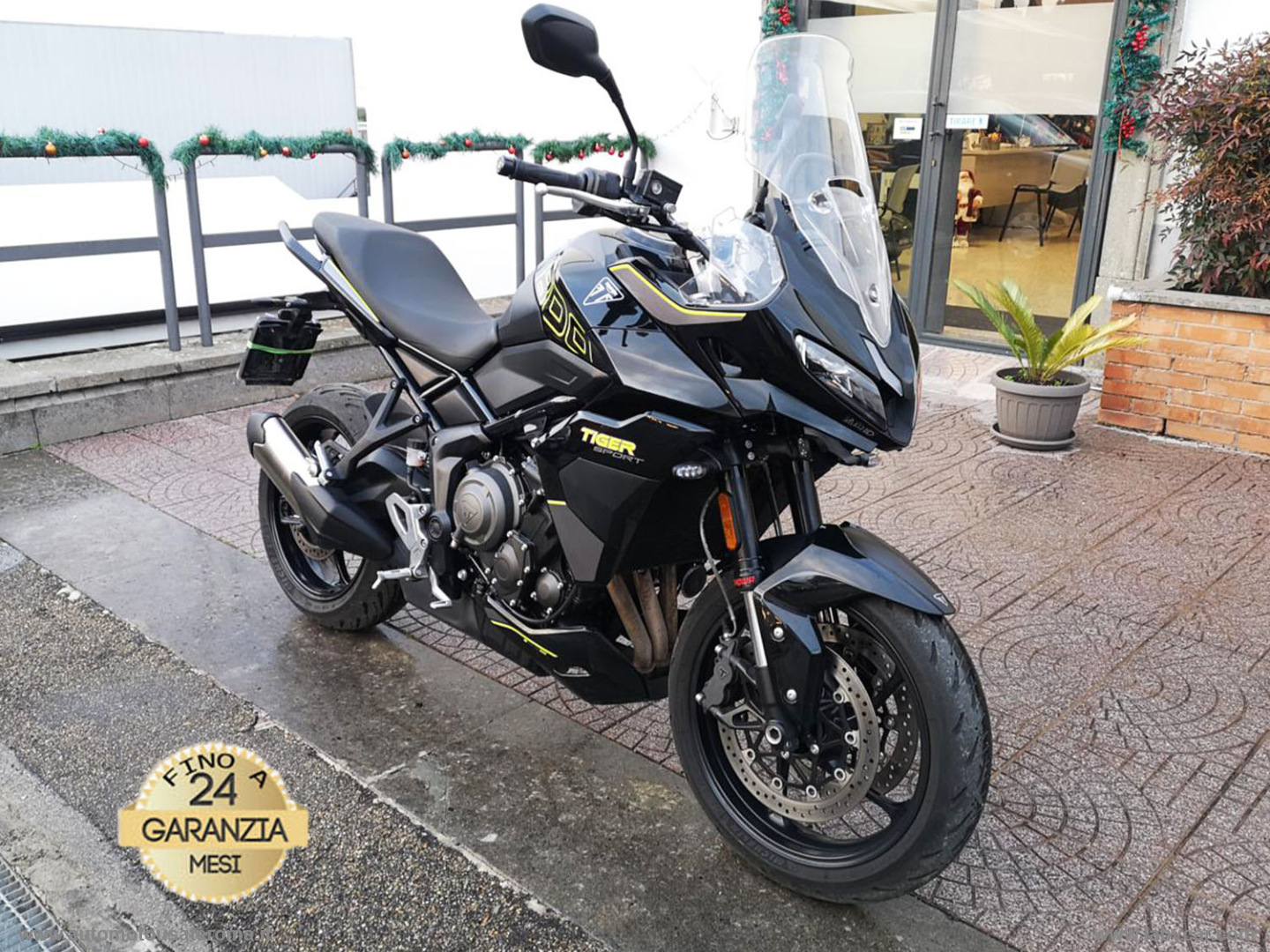 Tiger 800 PROMO WEB - immagine 2