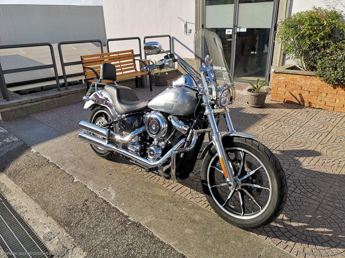 Low Rider FXLR 1745 PROMO WEB - immagine 2