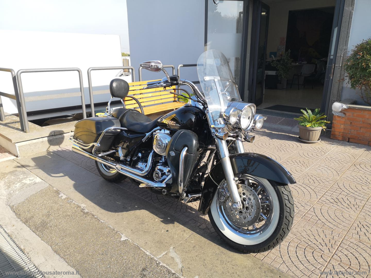 FLHRSI 1449 Road King PROMO WEB - immagine 2