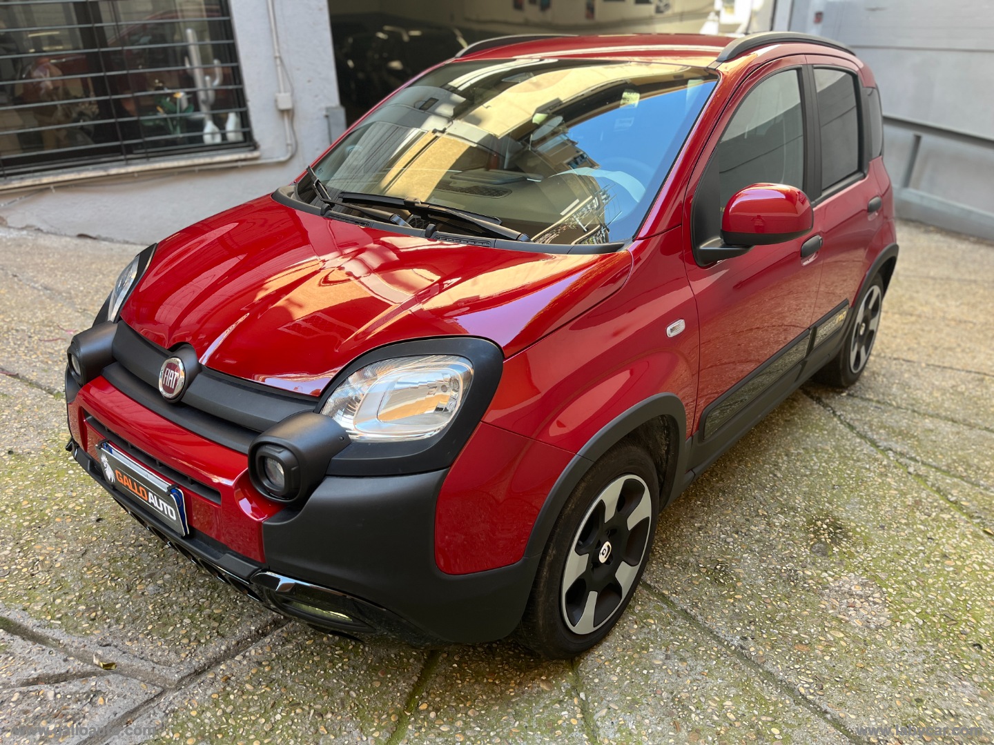 Panda Cross 1.0 FireFly S&S Hybrid - immagine 2