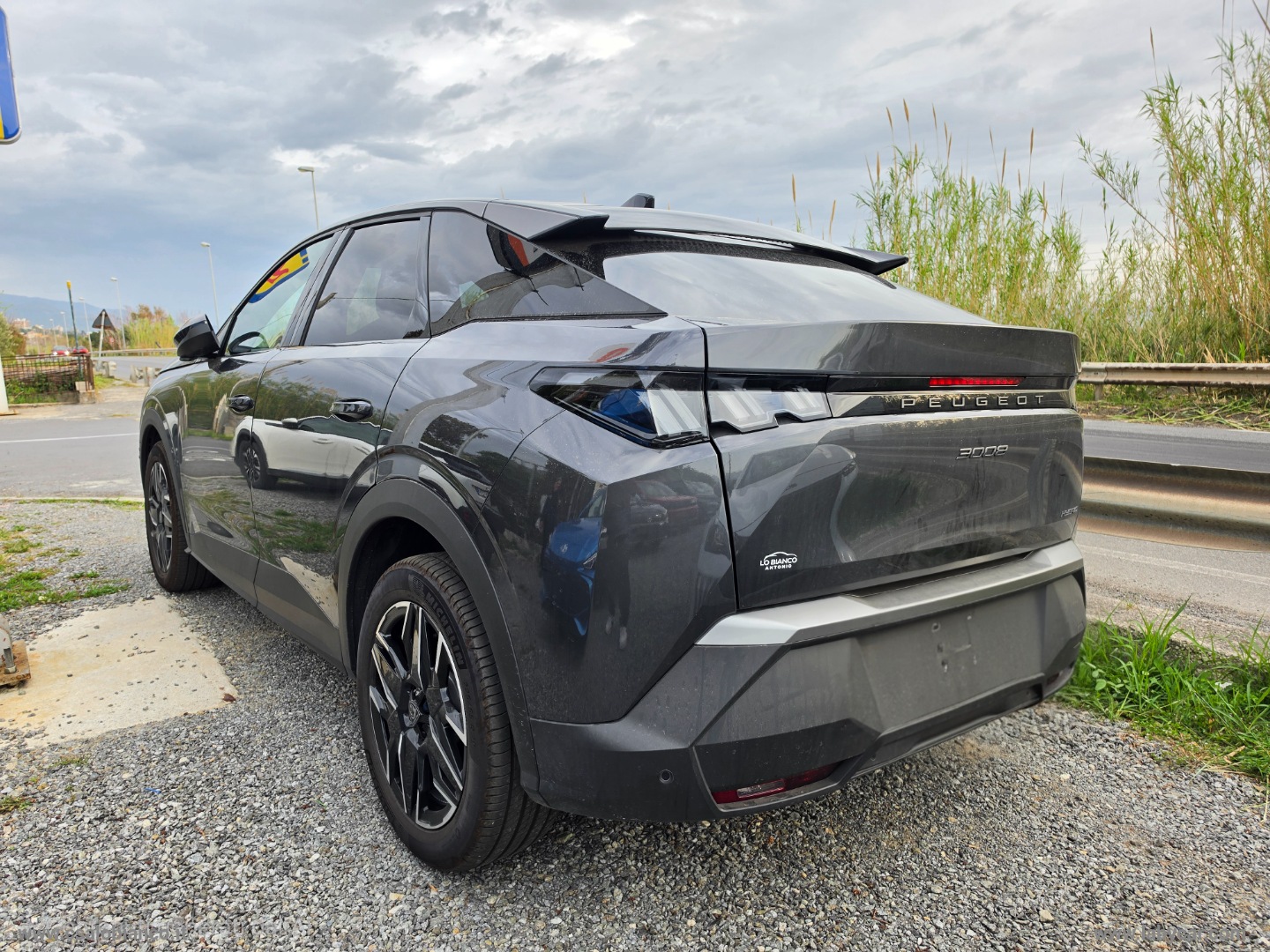 3008 Hybrid 145 e-DCS6 Allure - immagine 2