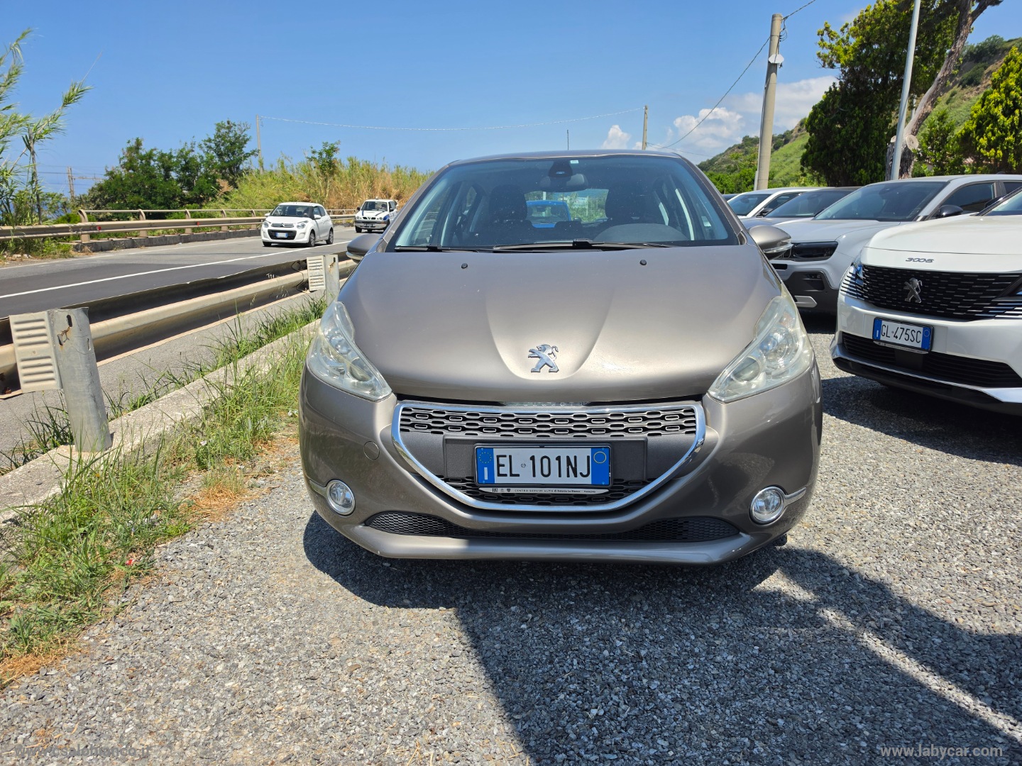 208 1.2 VTi 82 CV 5p. Active - immagine 2