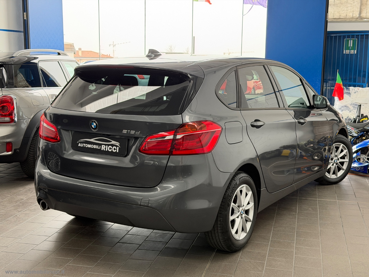 216d Active Tourer Advantage - immagine 2