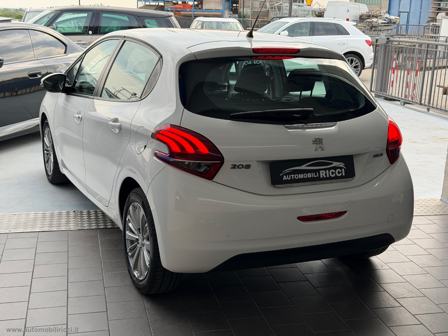 208 PureTech 82 5p. Active - immagine 2