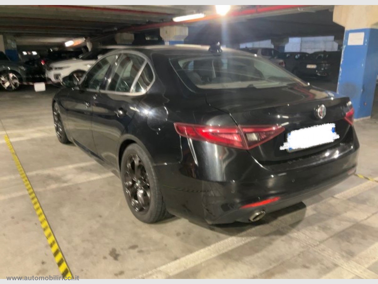 Giulia 2.2 TD 150 CV AT8 - immagine 2
