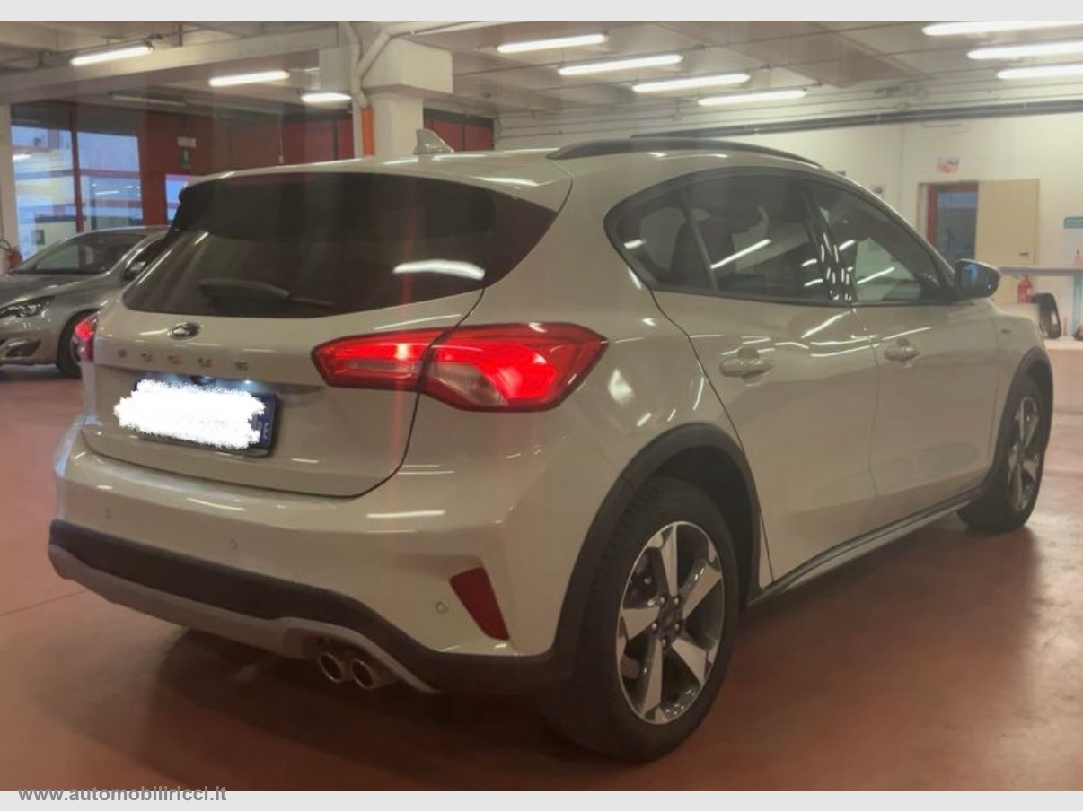 Focus 1.0 EcoBoost 125CV 5p. Active 55.700KM - immagine 2