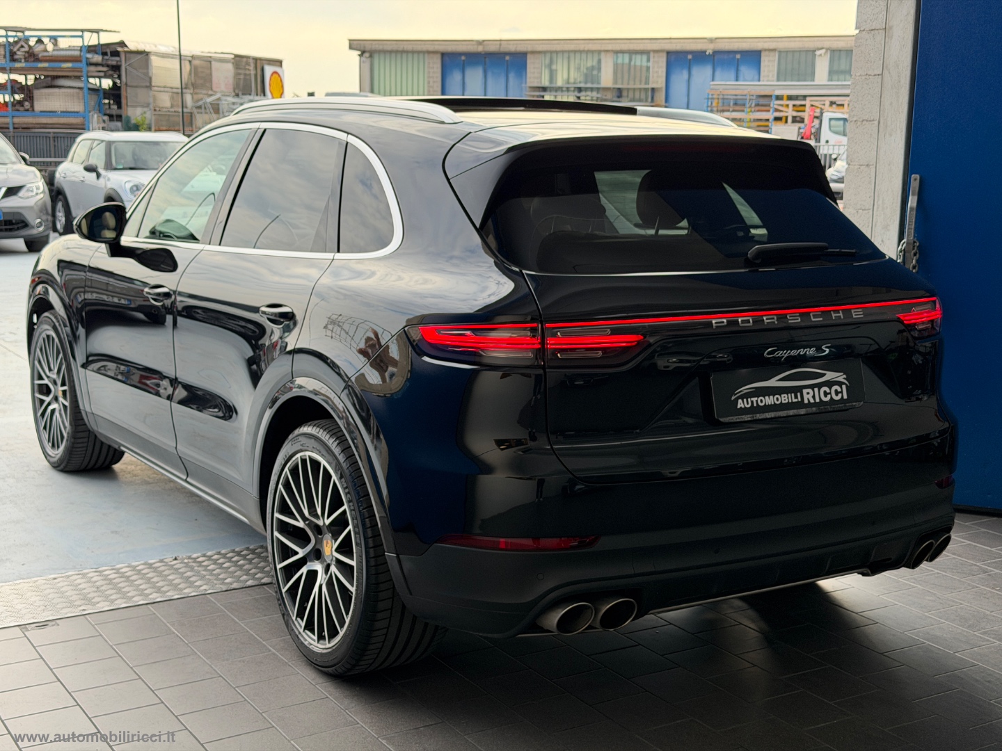 Cayenne 2.9 V6 S 440CV - immagine 2