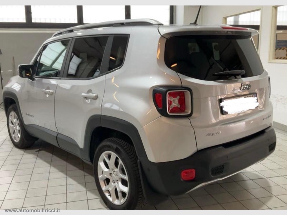Renegade 2.0 Mjt 140 CV 4WD AD. Limited - immagine 2