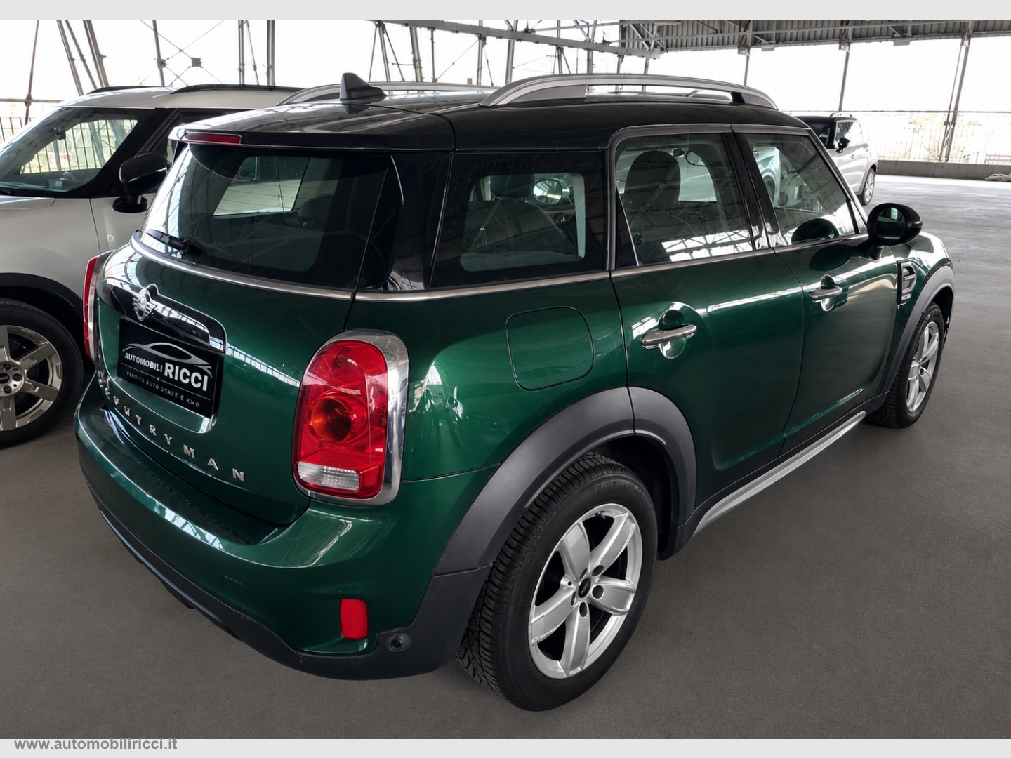 Mini Countryman ONE D Aut. - immagine 2