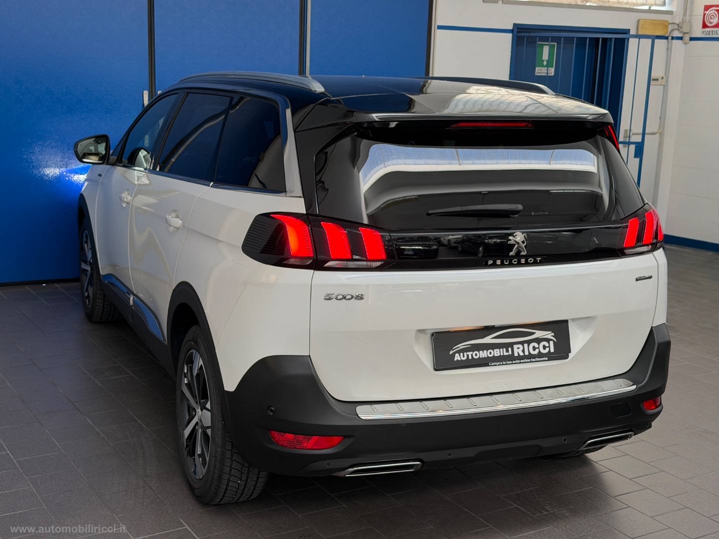 5008 BlueHDi 130 S&S GT Line 7 POSTI - immagine 2
