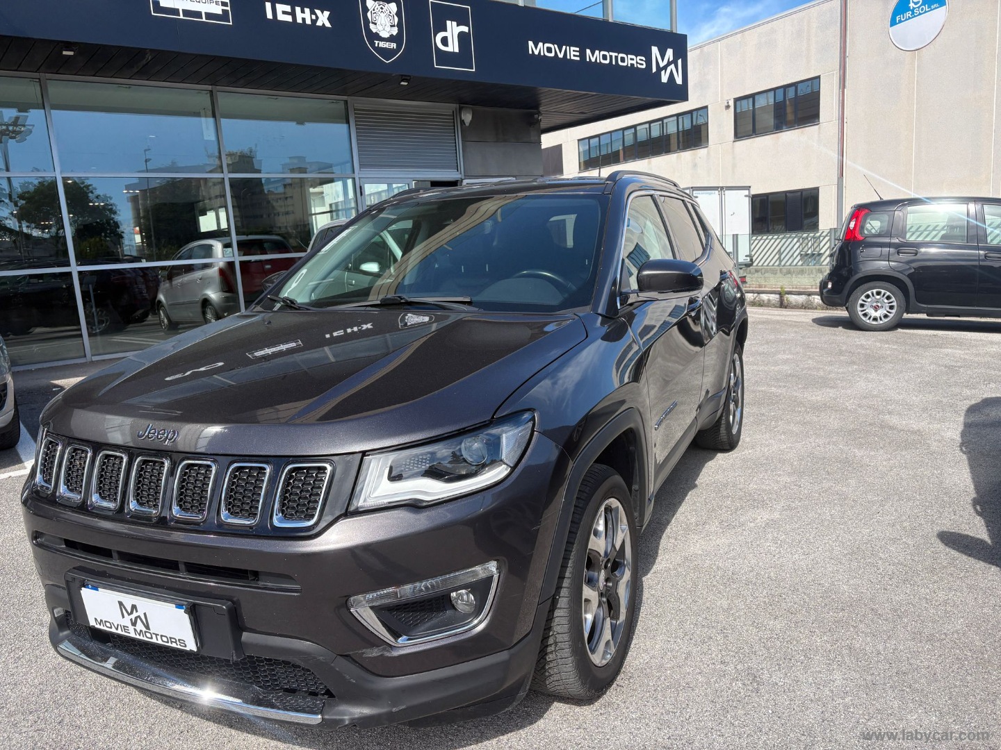Compass 2.0 Mjt II aut. 4WD Limited - immagine 2